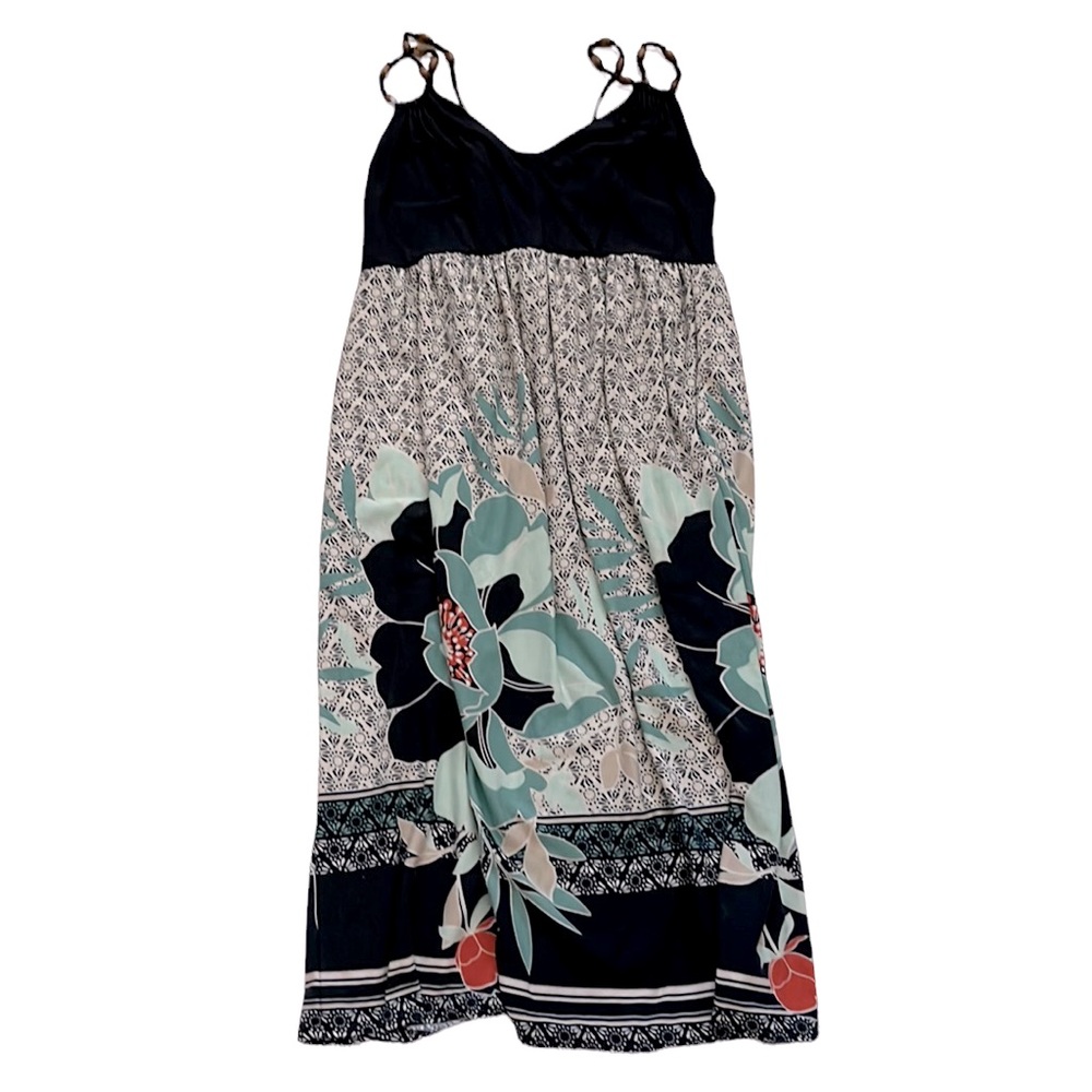 LAST CHANCE Liz Lange Maternity Dress Size Medium